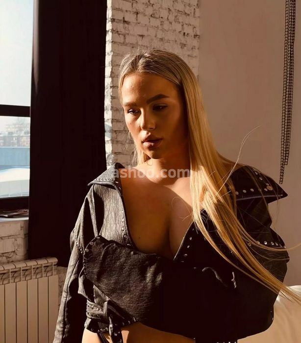 Искусство ролевых игр с элементами унижения: как девушки на час создают незабываемый интим досуг Искусство ролевых игр с элементами унижения: как девушки на час создают незабываемый интим досуг